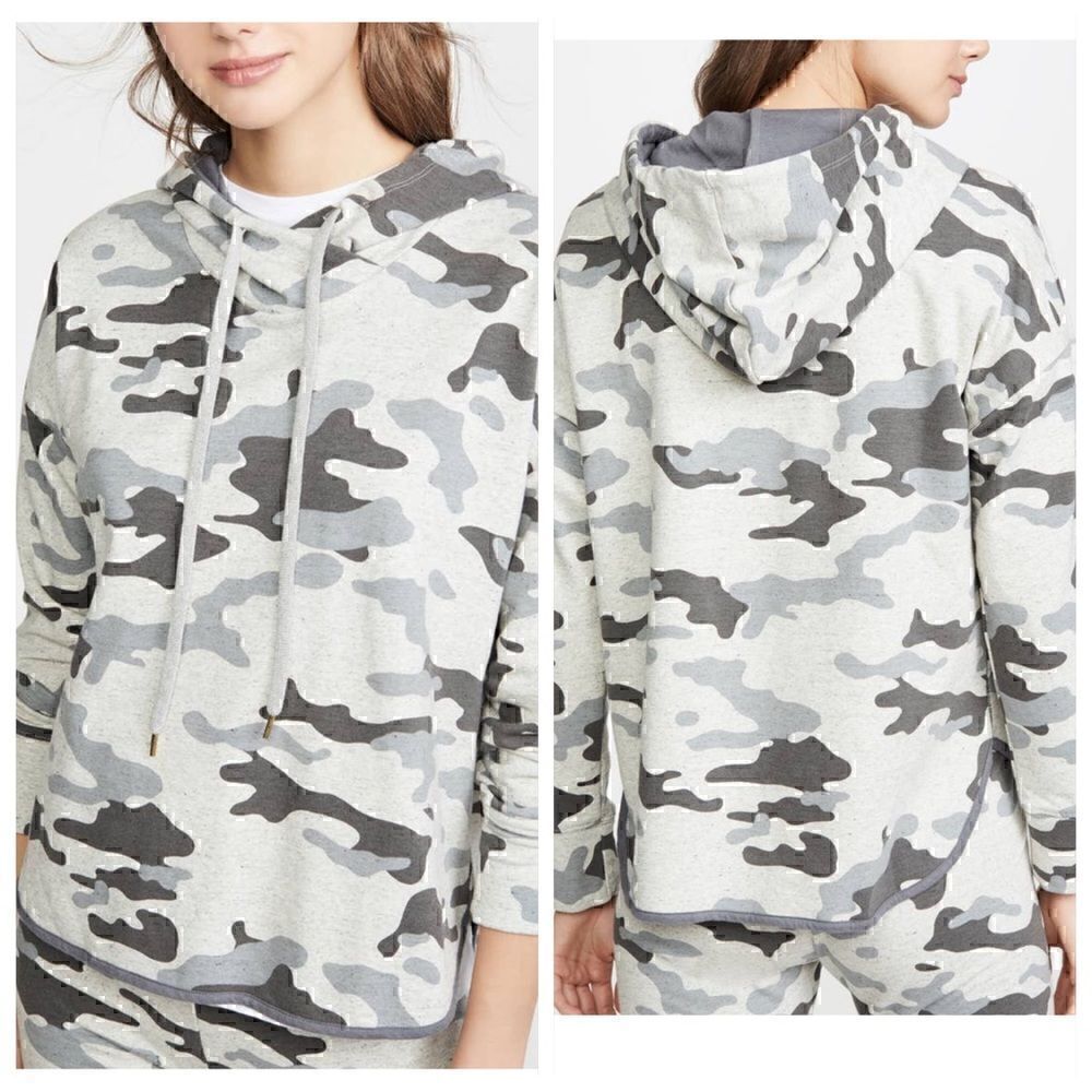 Sundry Sweatshirt Womens Sz Medium Camo Curved Hem long sleeve Hoodie pullover